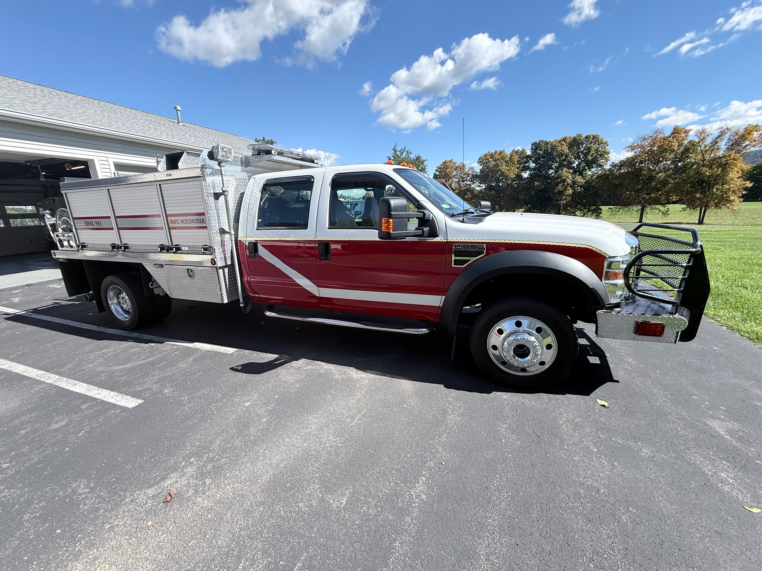 2008 Ford 4x4 Brush Truck - image 2