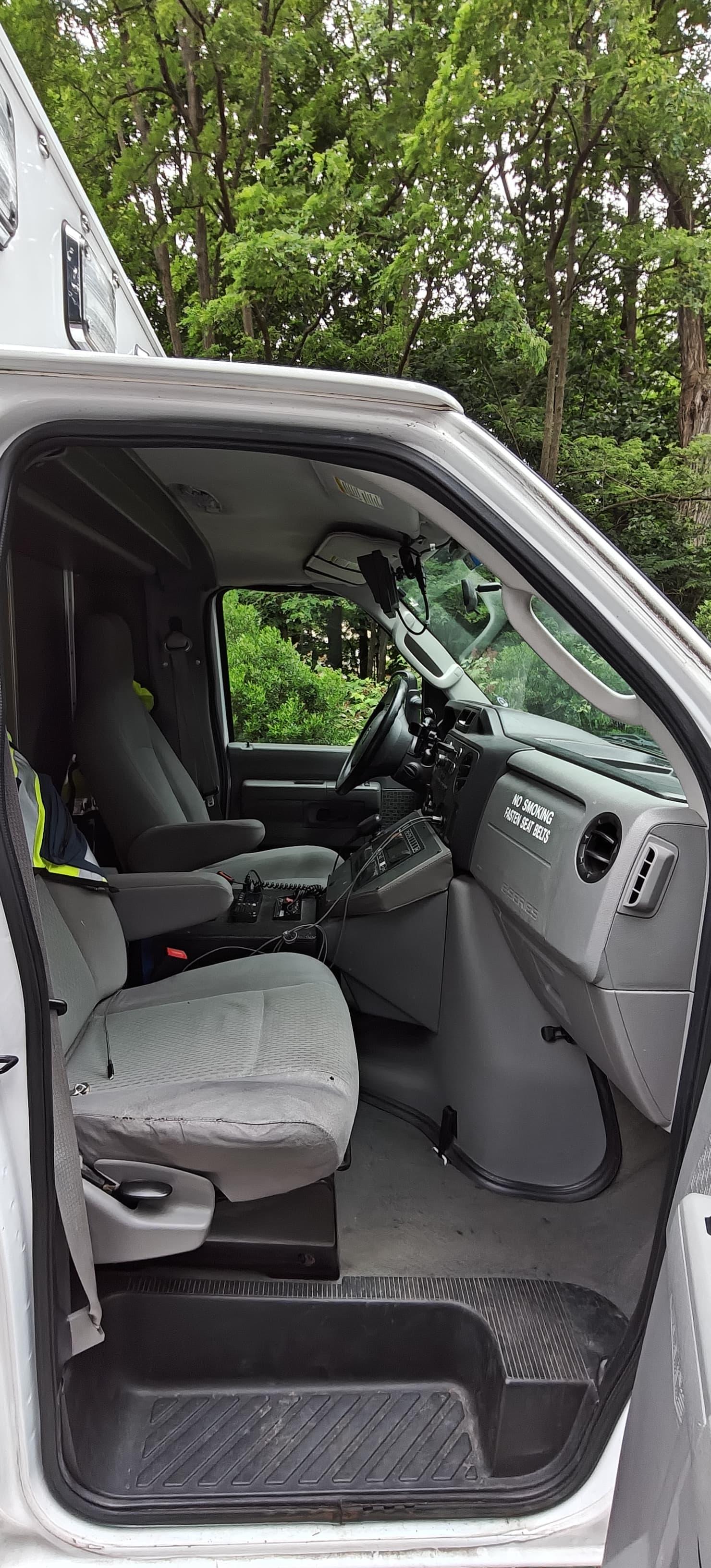2012 Ford E450 Type III Road Rescue Ambulance - image 14