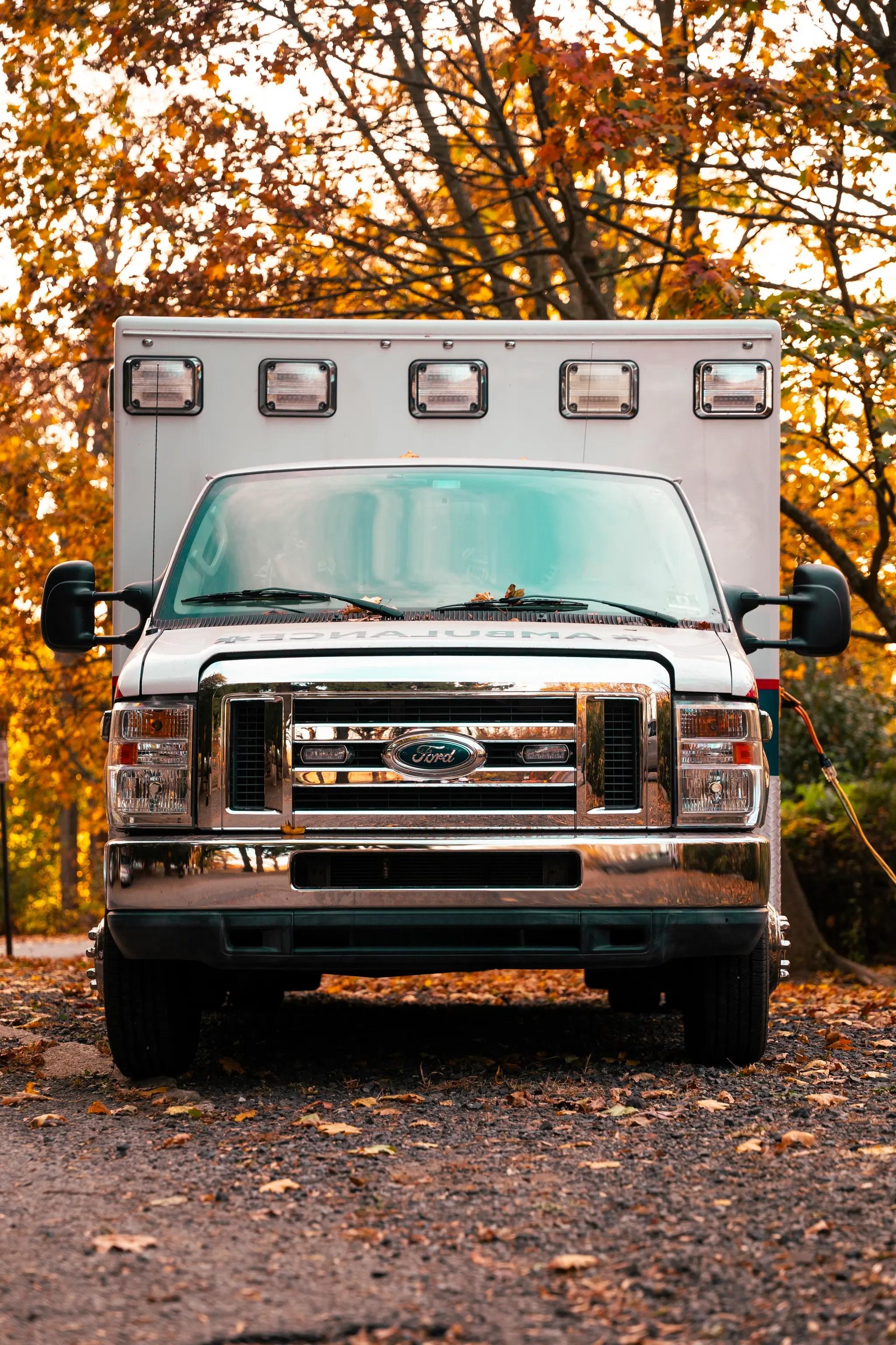 2012 Ford E450 Type III Road Rescue Ambulance - image 2
