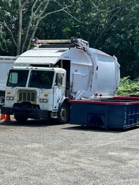 2012 Peterbilt New Way Front Loader