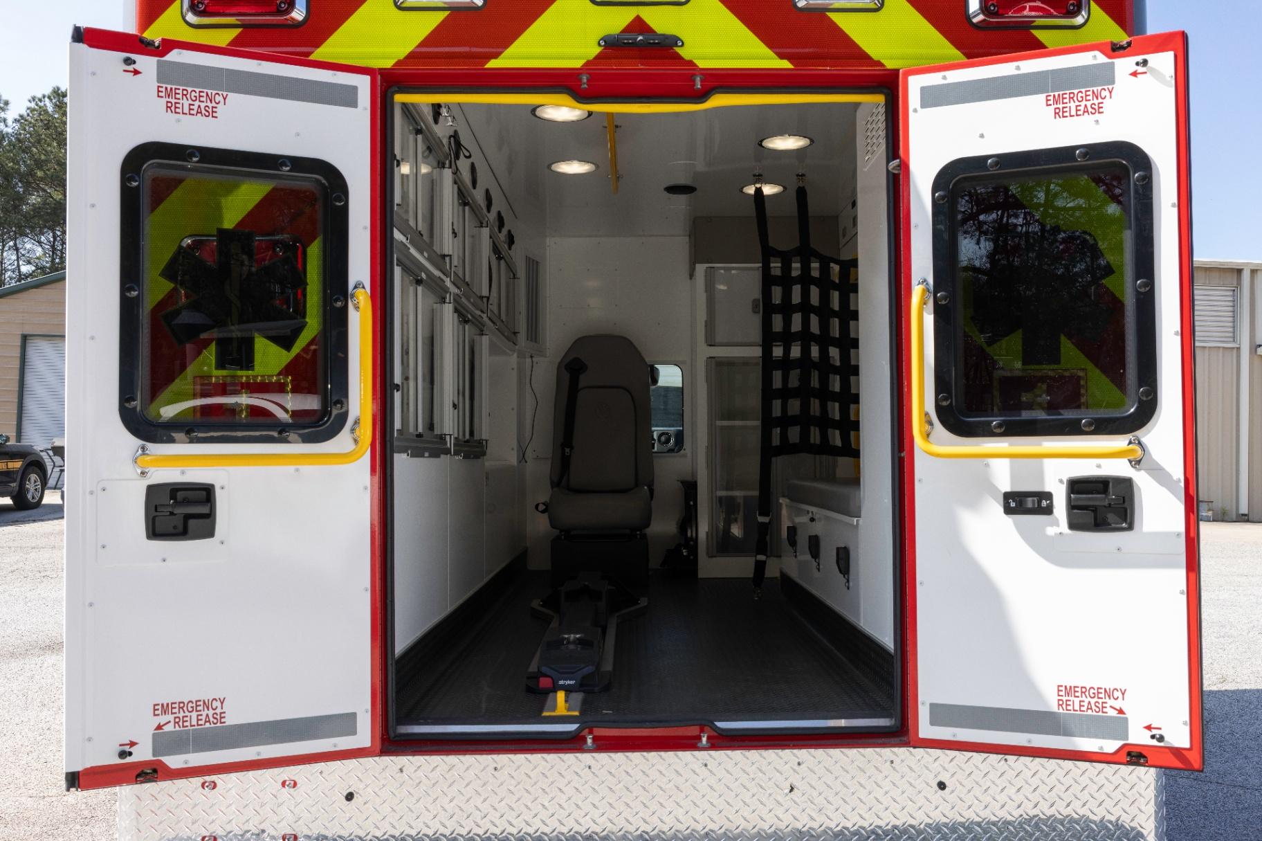 2023 Crestline Ford Type III Ambulance - image 49