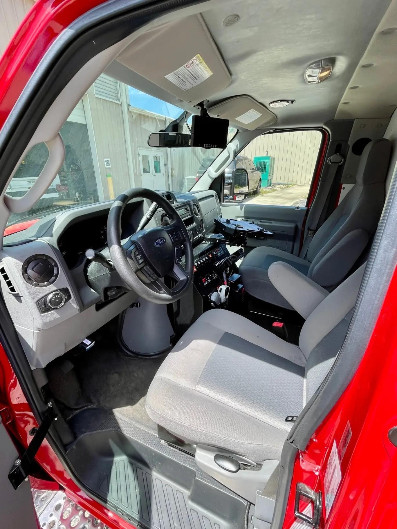 2023 Crestline Ford Type III Ambulance - image 9
