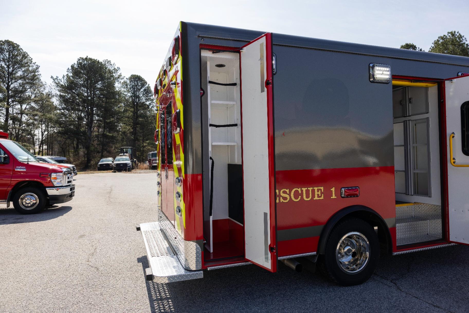 2023 Crestline Ford Type III Ambulance - image 13