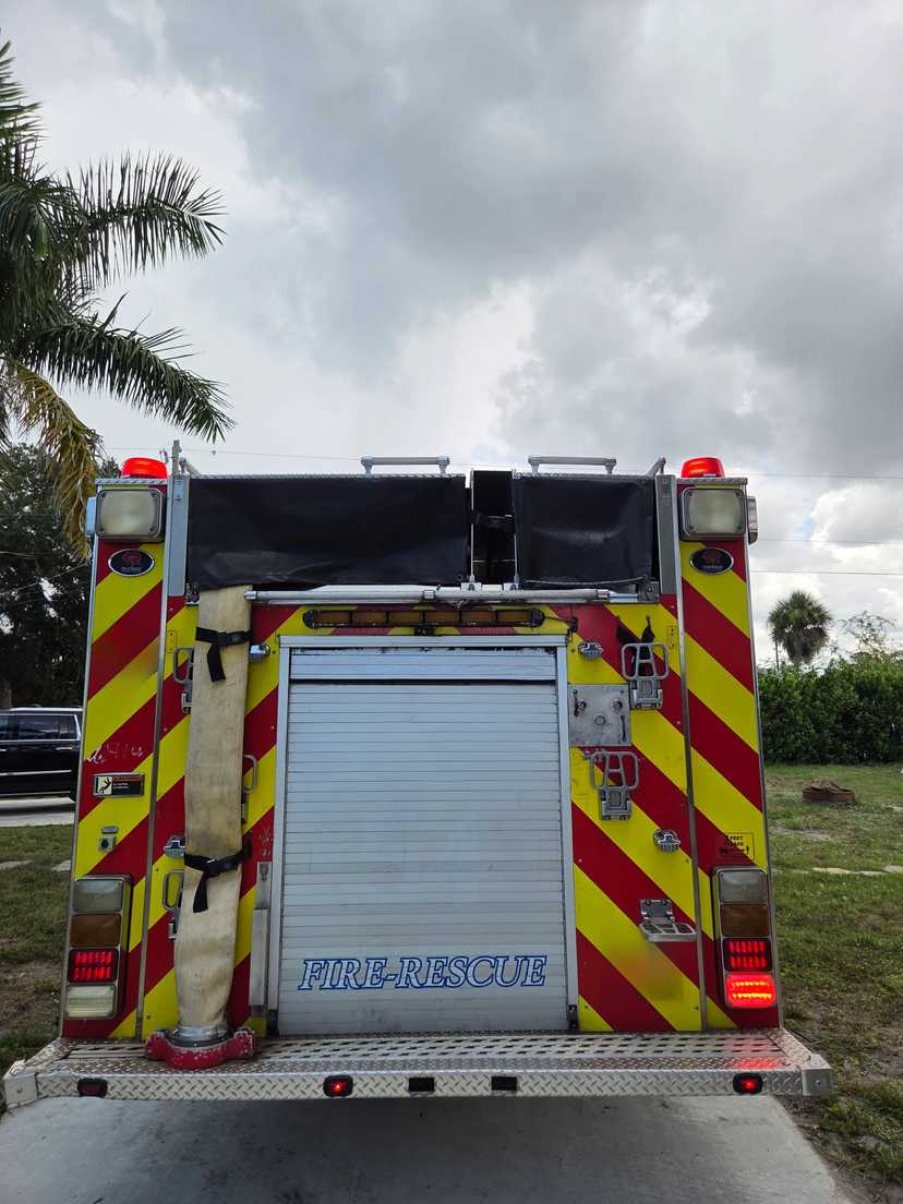 2008 Rosenbauer Spartan Pumper — photo 4