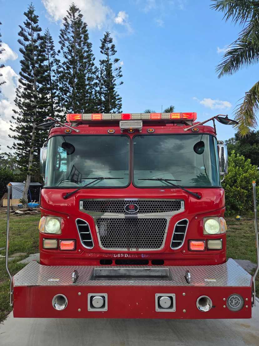 2008 Rosenbauer Spartan Pumper — photo 2