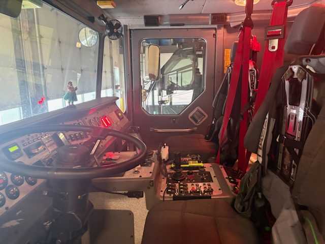 2004 E-One Titan 4X5 4x4 ARFF — photo 6