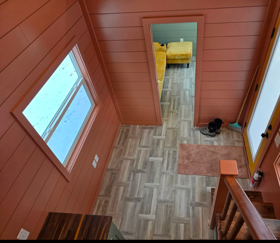 Brand New Tiny House - image 5