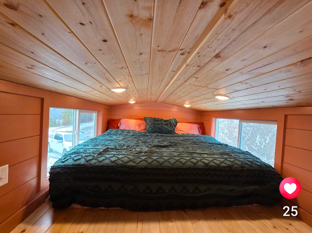 Brand New Tiny House - image 7