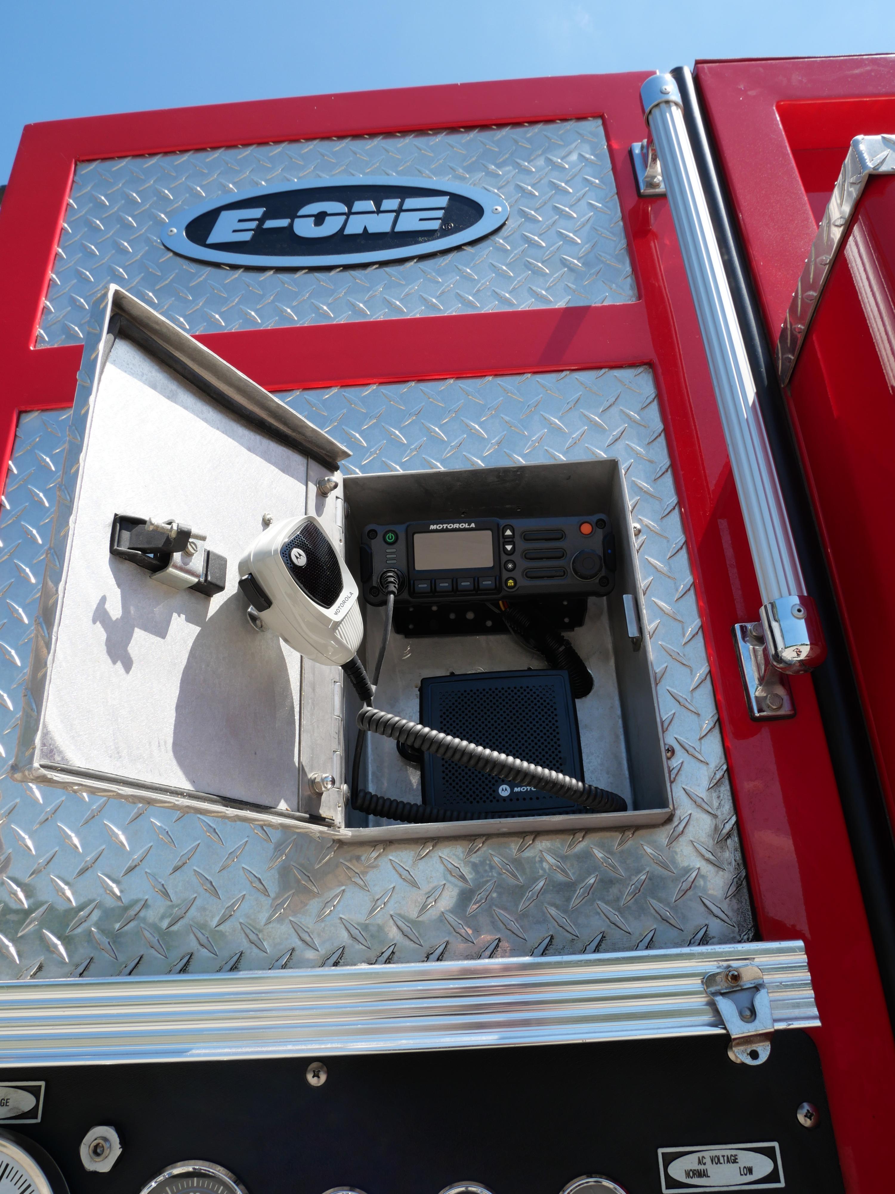 1998 E-One International Pumper/Tanker 1250/2000 - image 18