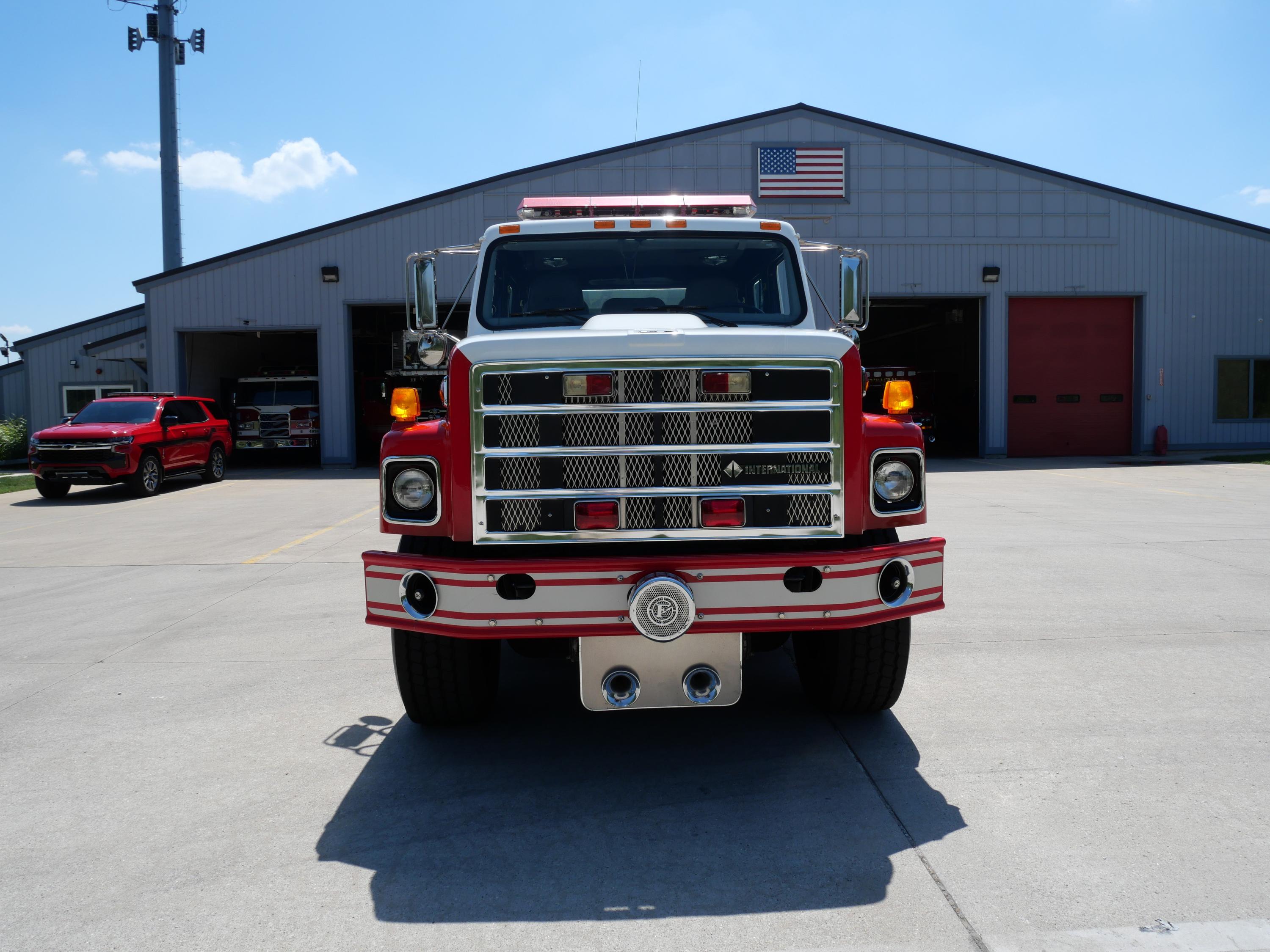 1998 E-One International Pumper/Tanker 1250/2000 - image 7