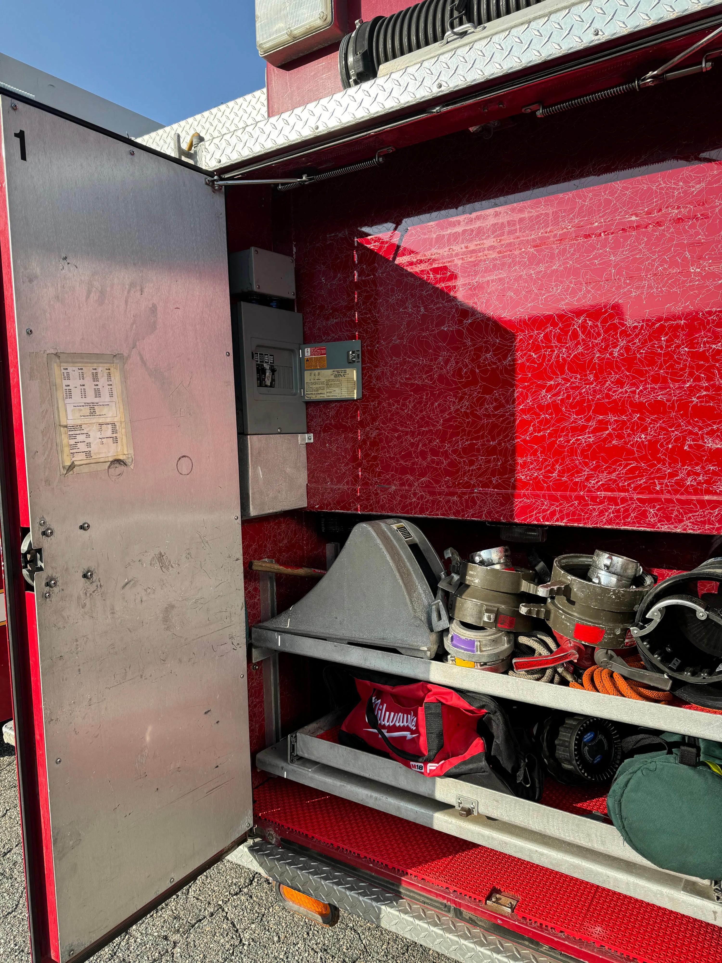 2000 KME Pumper Tanker - image 14