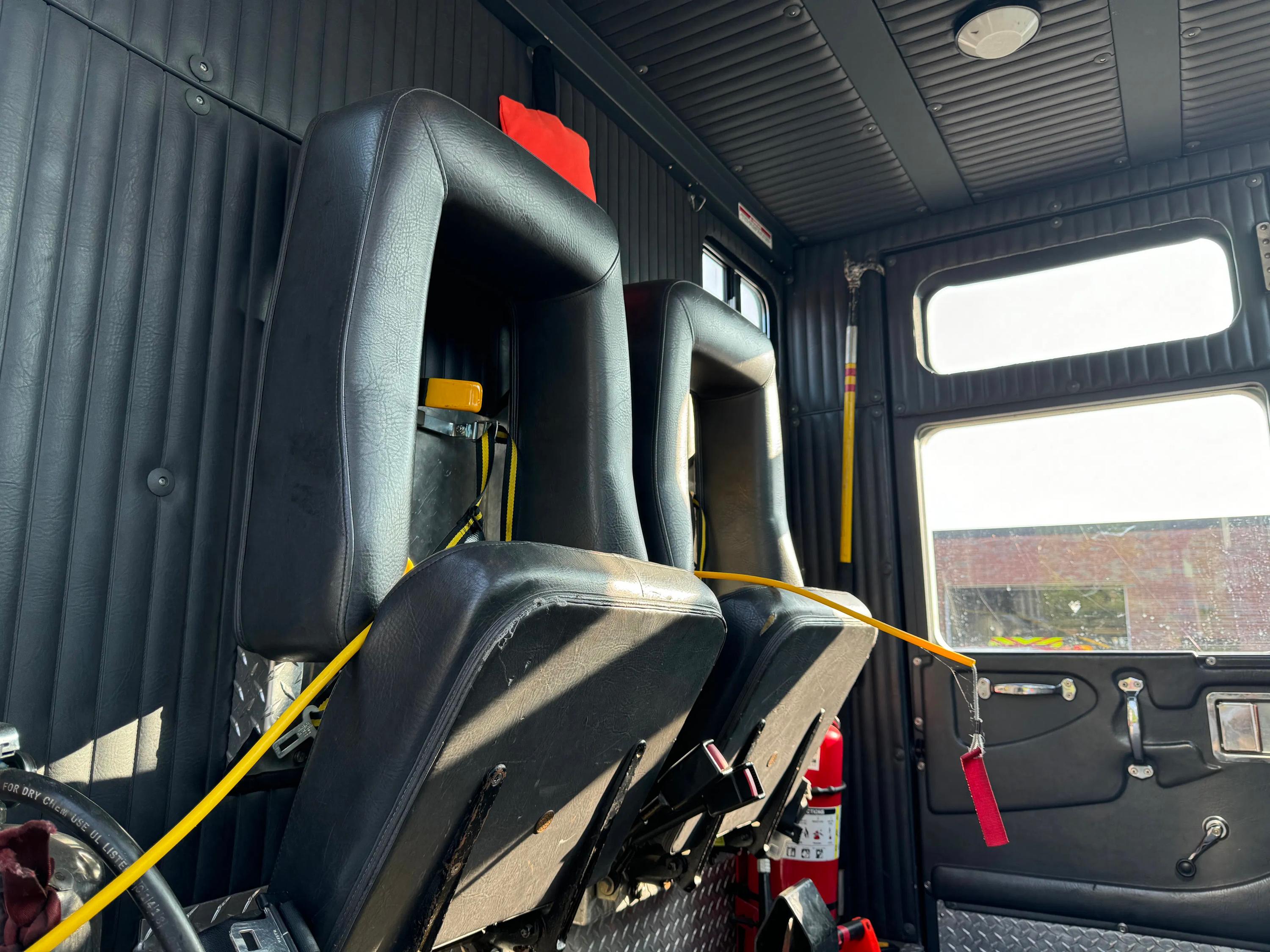 2000 KME Pumper Tanker - image 25