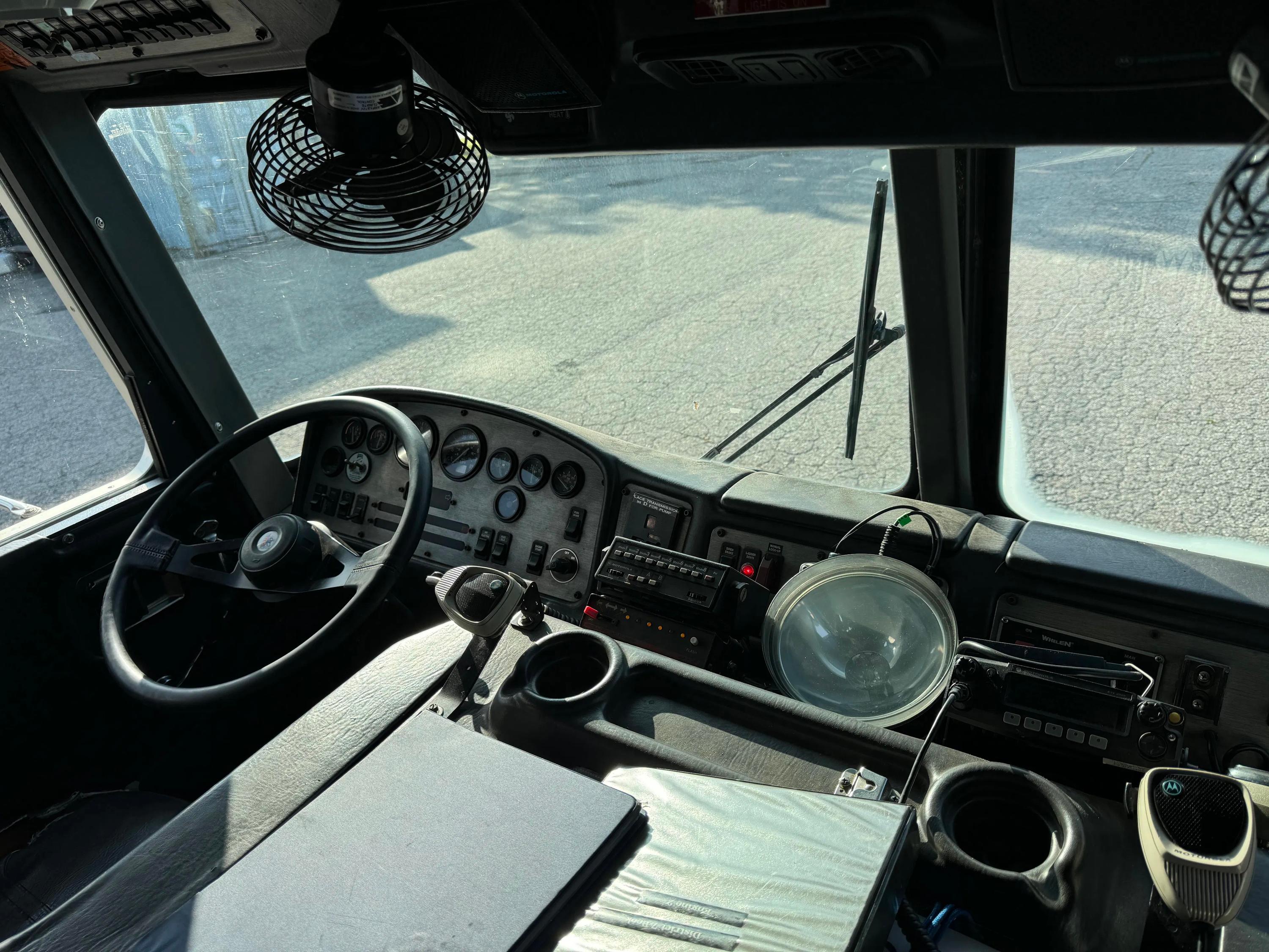 2000 KME Pumper Tanker - image 28