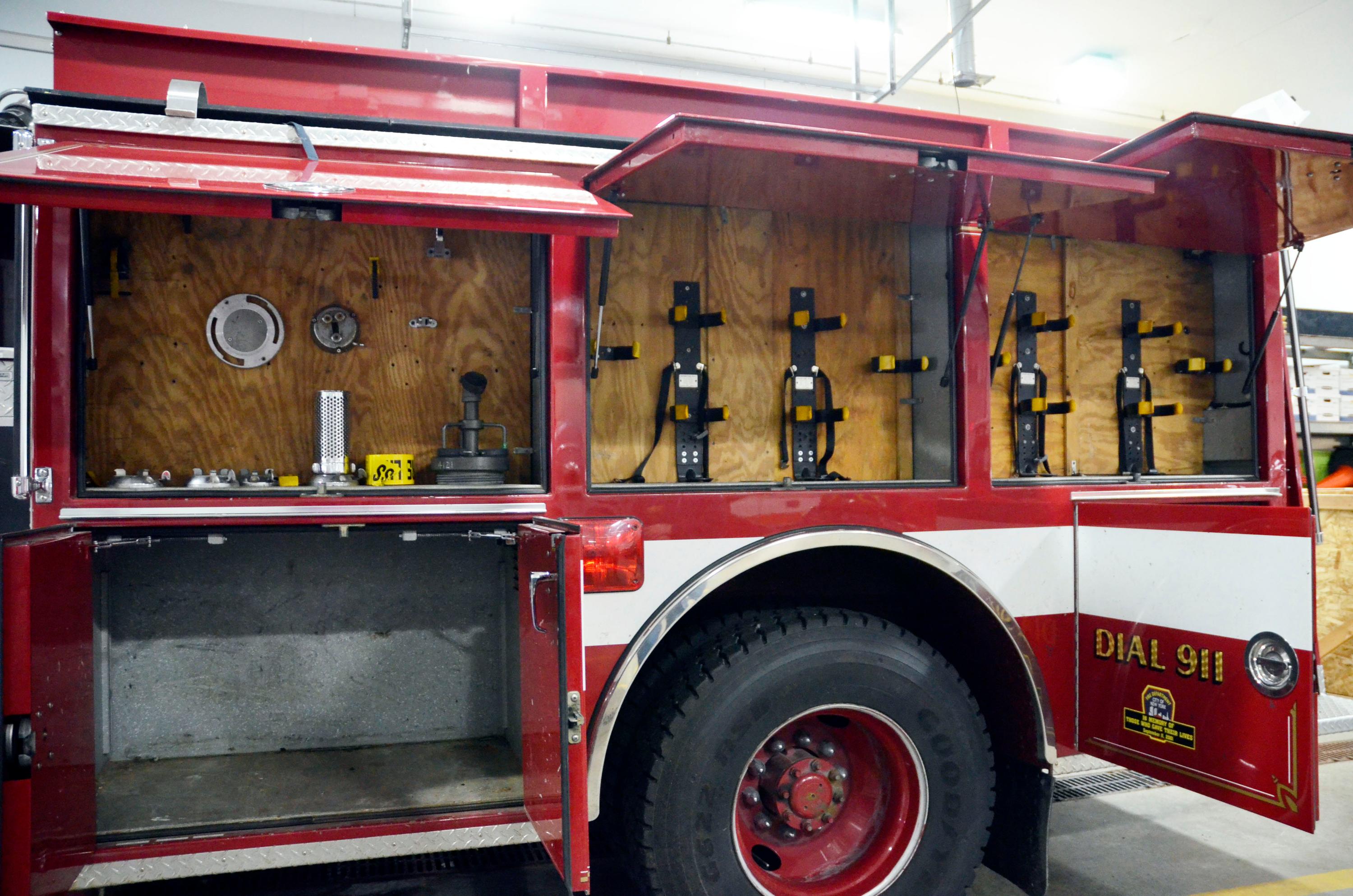 1993 Pierce International Pumper - image 16
