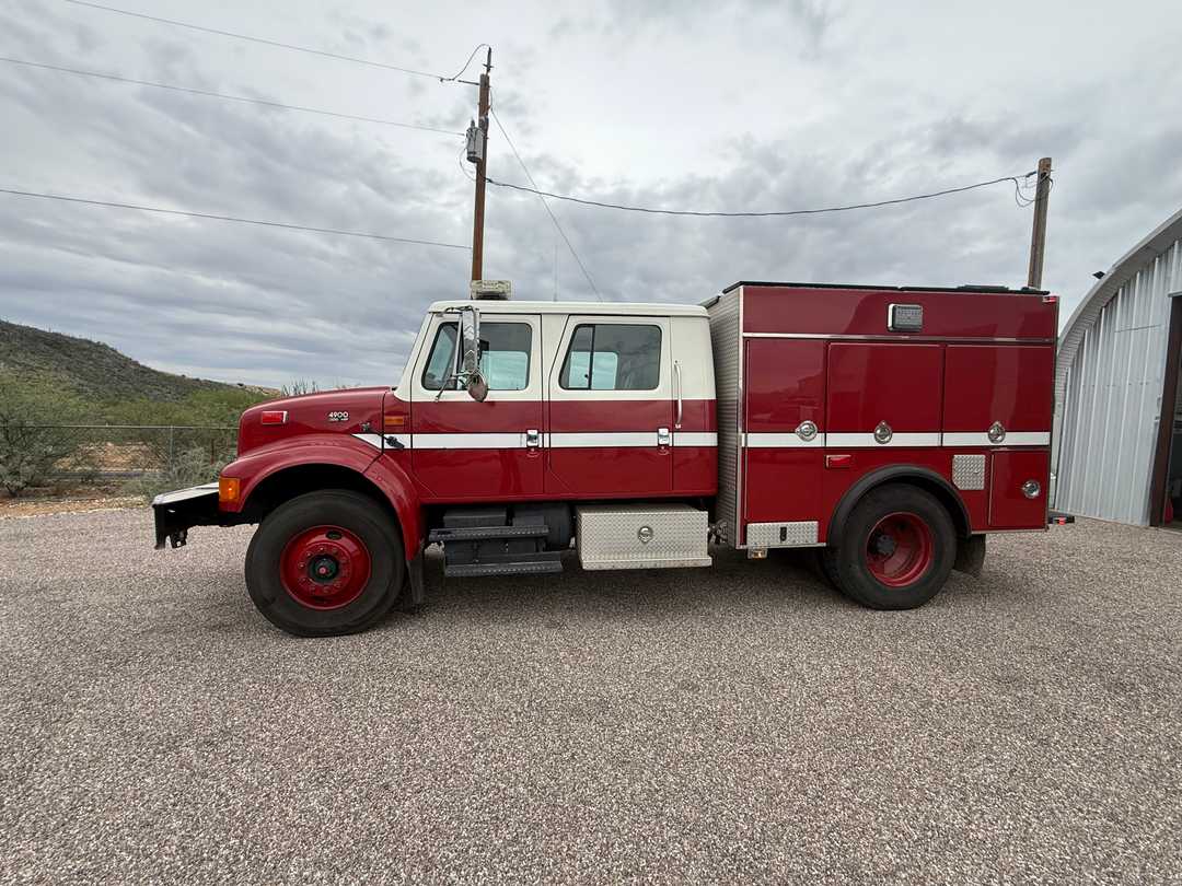 2002 BME International Wildland Unit