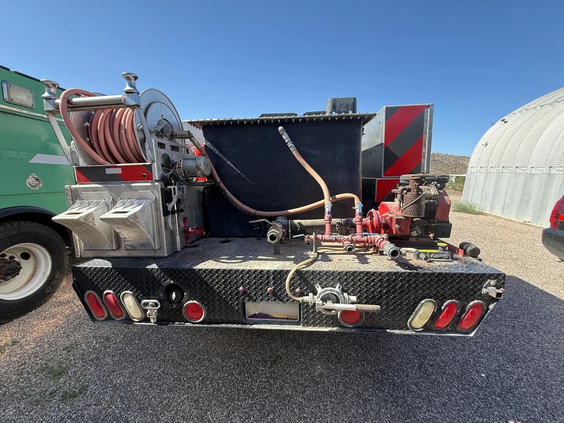 2003 Ford F-550 4x4 Brush Truck - image 5