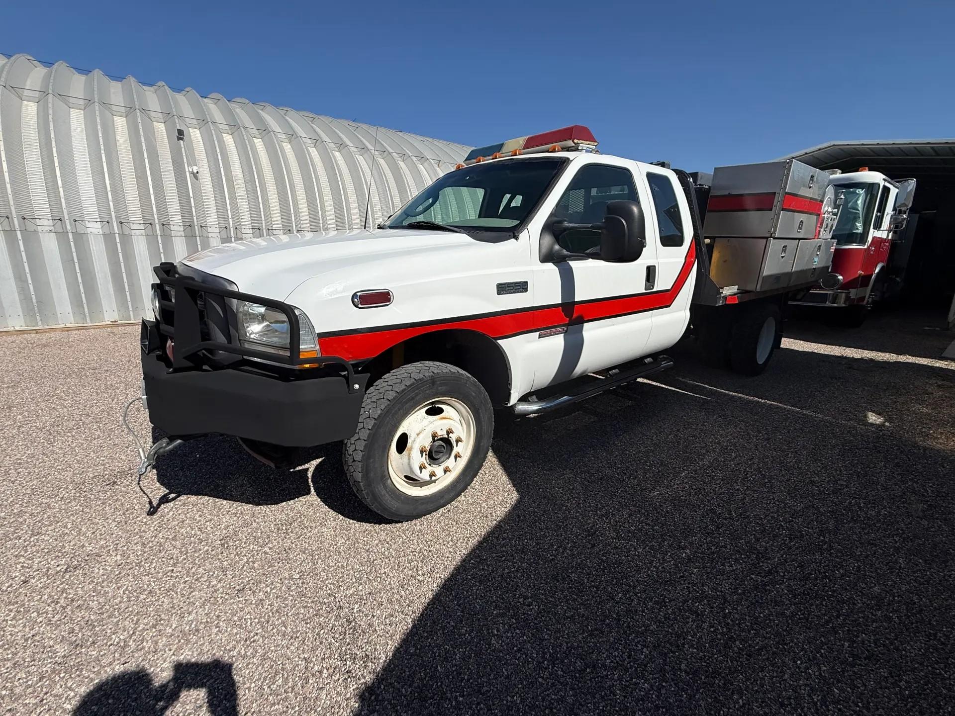 2003 Ford F-550 4x4 Brush Truck - image 1