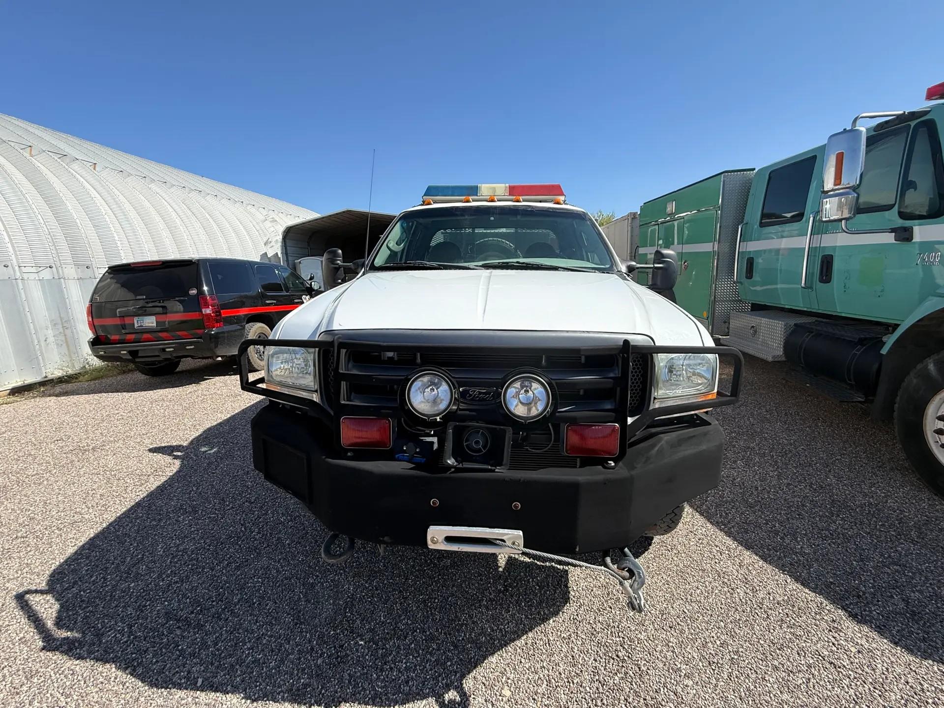 2003 Ford F-550 4x4 Brush Truck - image 2