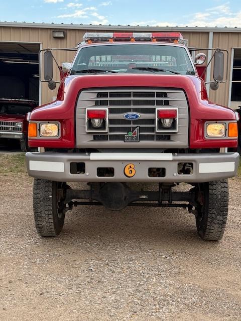 1995 Ford Smeal Pumper - image 2