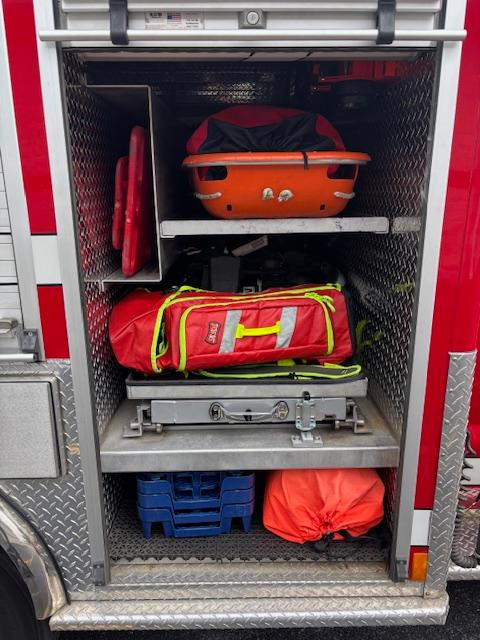 2002 American Ford Light Rescue - image 16
