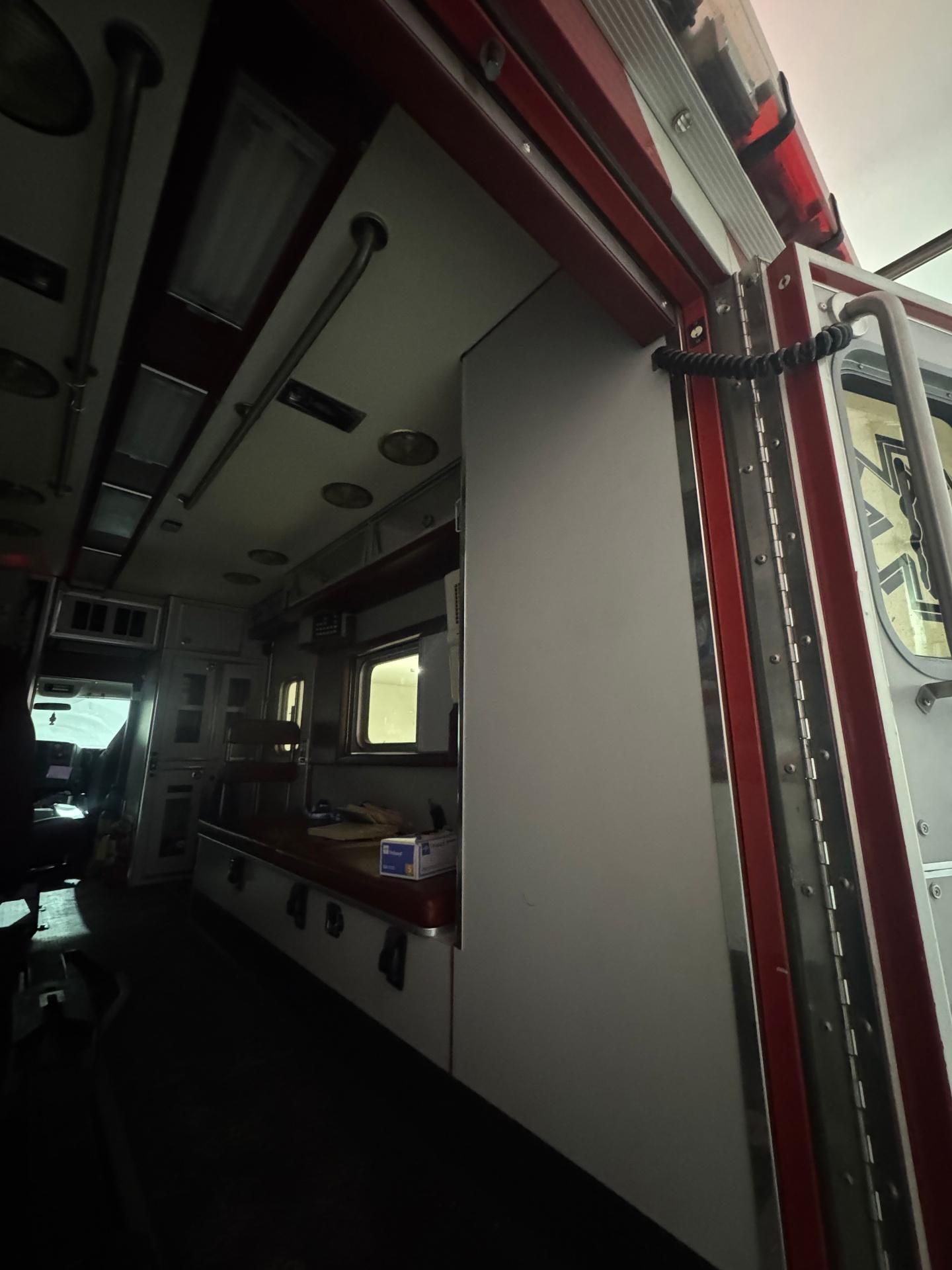 2008 Chevrolet Type I Ambulance - image 23