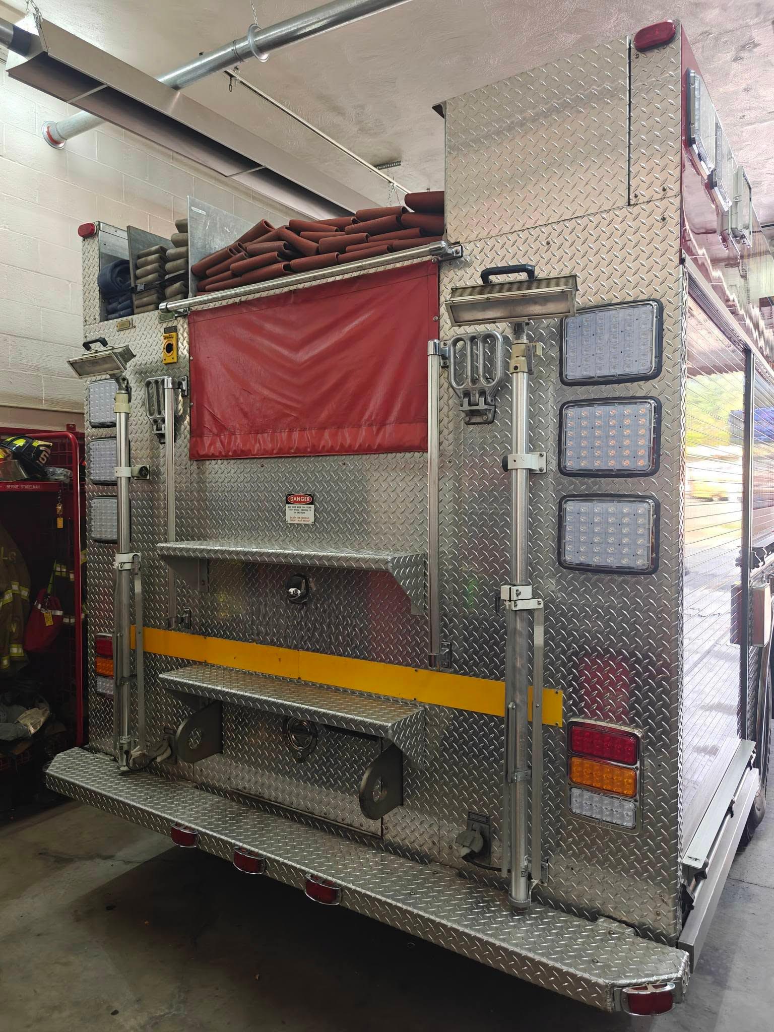 1996 HME Saulsbury Pumper - image 5