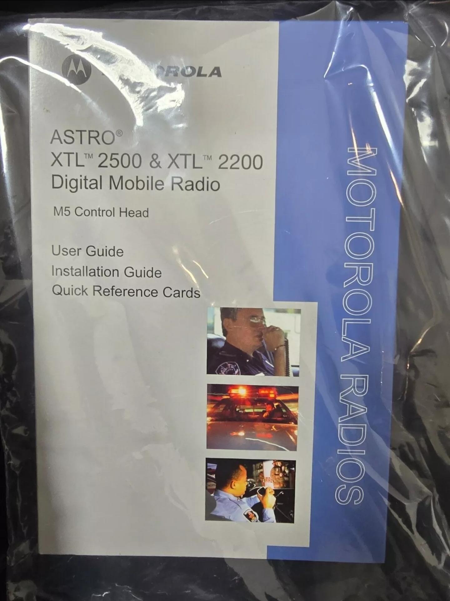 BRAND NEW TESTED WORKING XTL 2500 ORIGINAL PACKAGING - image 10