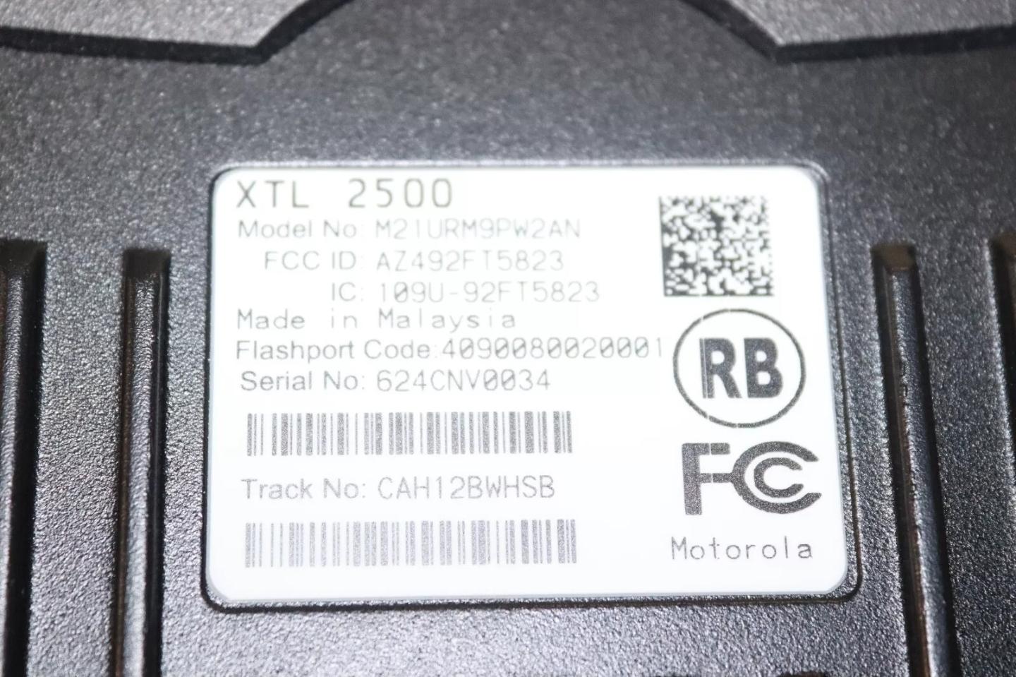 BRAND NEW TESTED WORKING XTL 2500 ORIGINAL PACKAGING - image 13