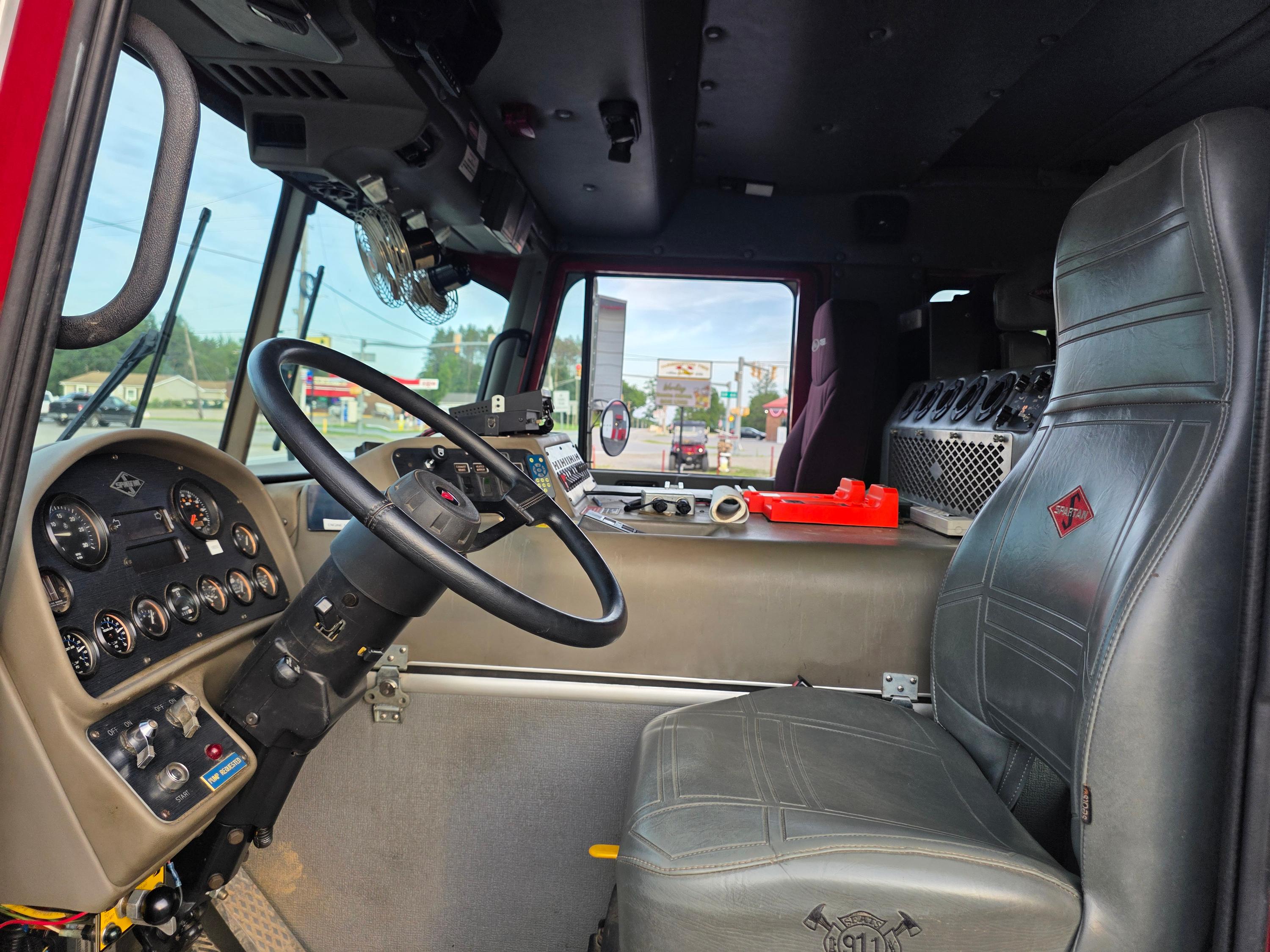 1996 New Lexington Spartan Pumper Tanker - image 2