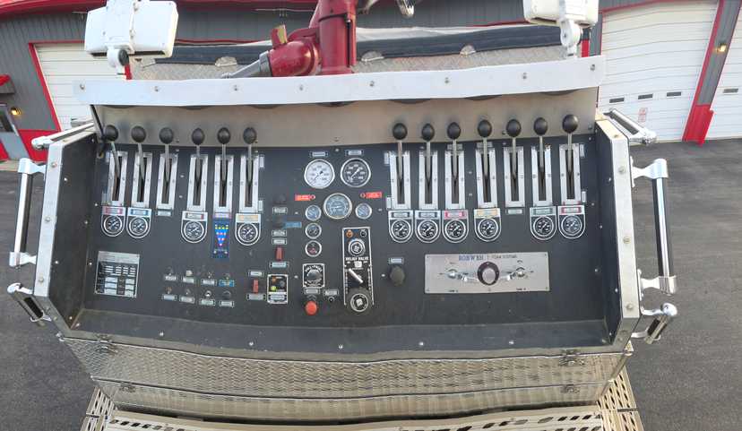 1996 New Lexington Spartan Pumper Tanker — photo 8