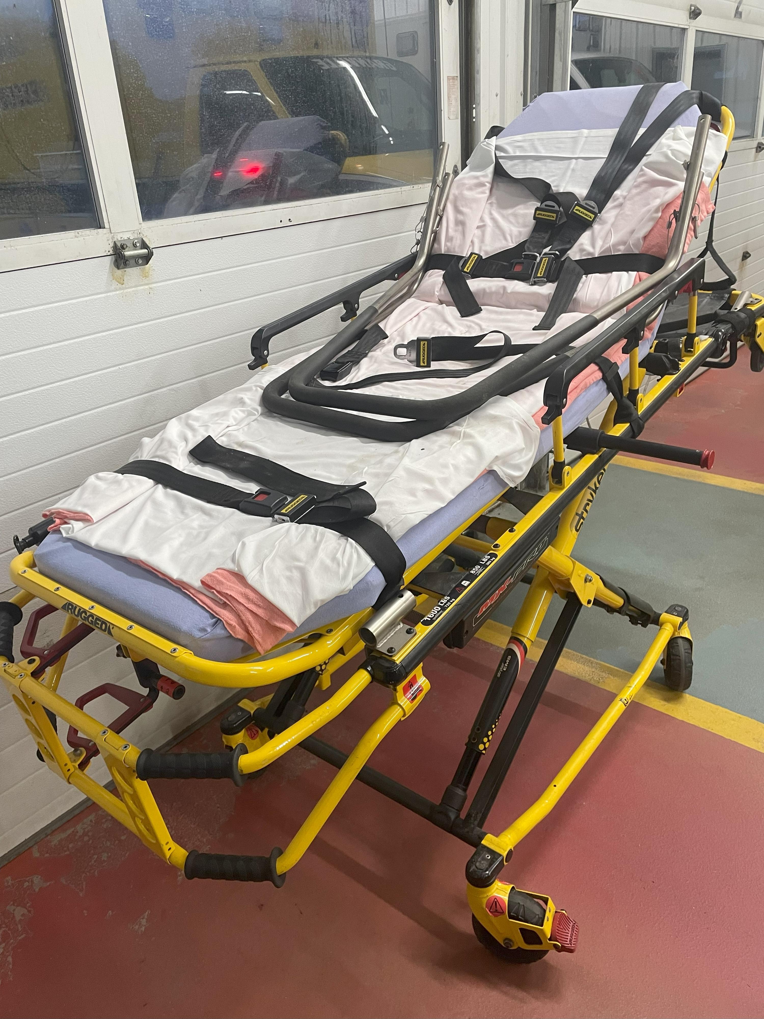 Stryker MX-Pro Bariatric 6083 - image 6