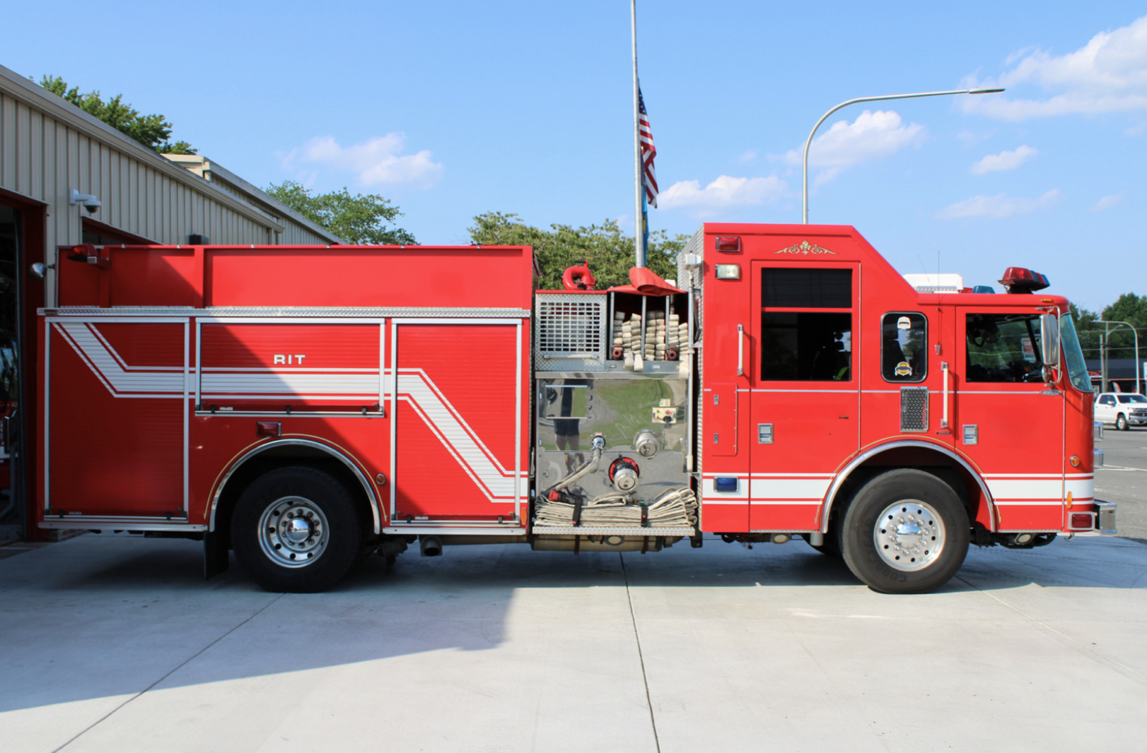 2004 Pierce Dash Rescue Engine - image 3