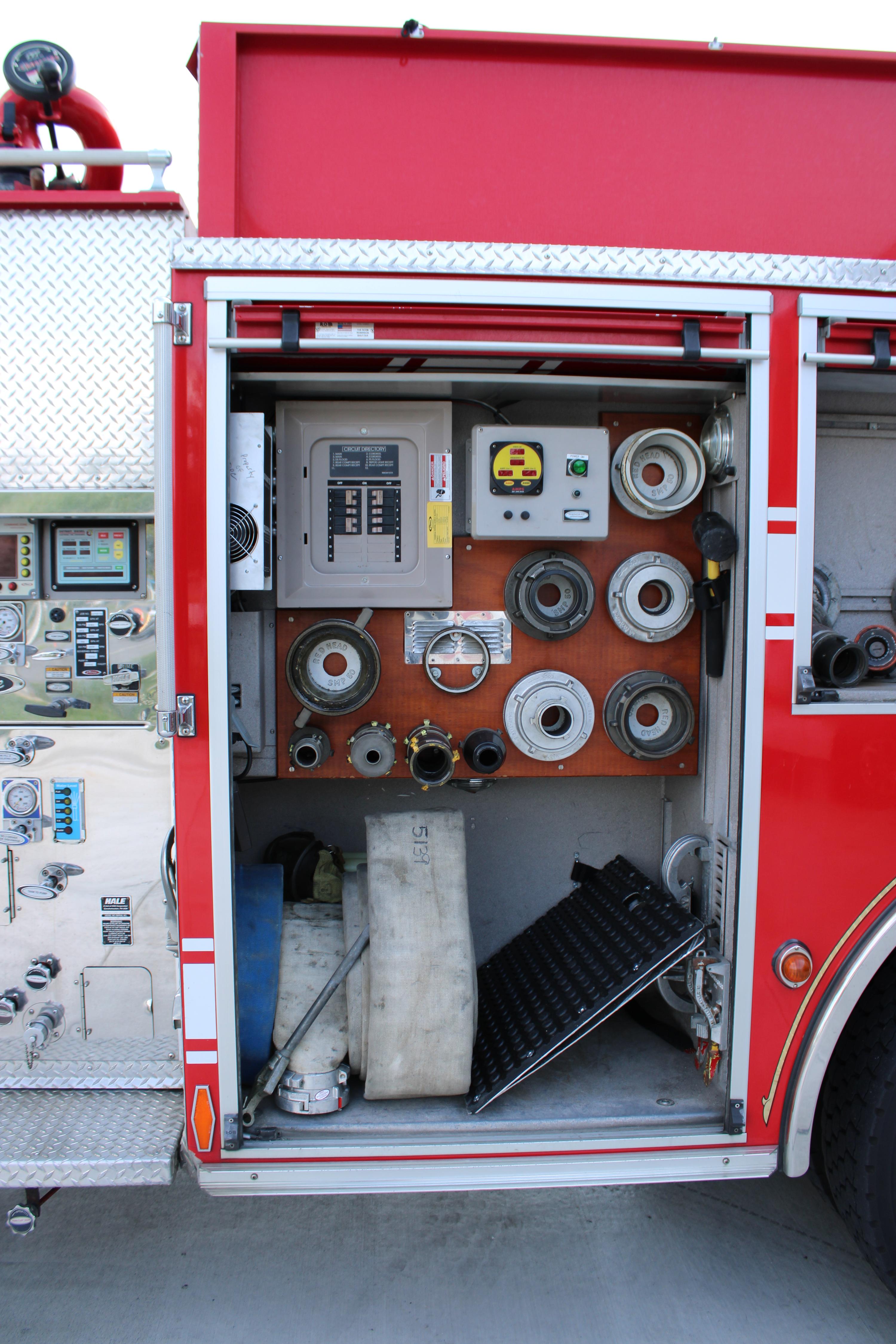 2004 Pierce Dash Rescue Engine  - image 9