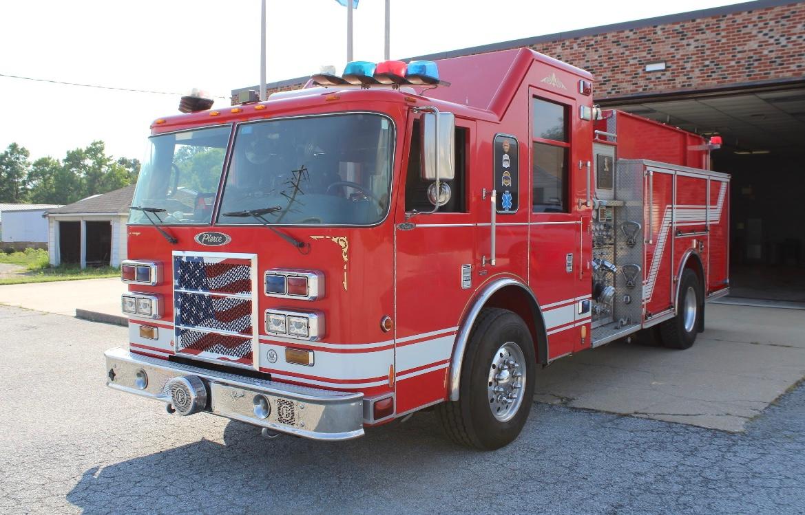2004 Pierce Dash Rescue Engine - image 2