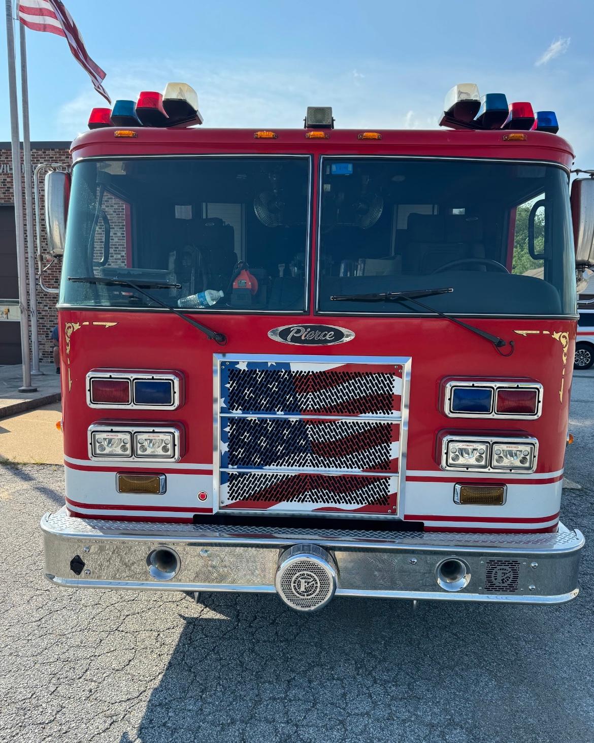 2004 Pierce Dash Rescue Engine - image 8
