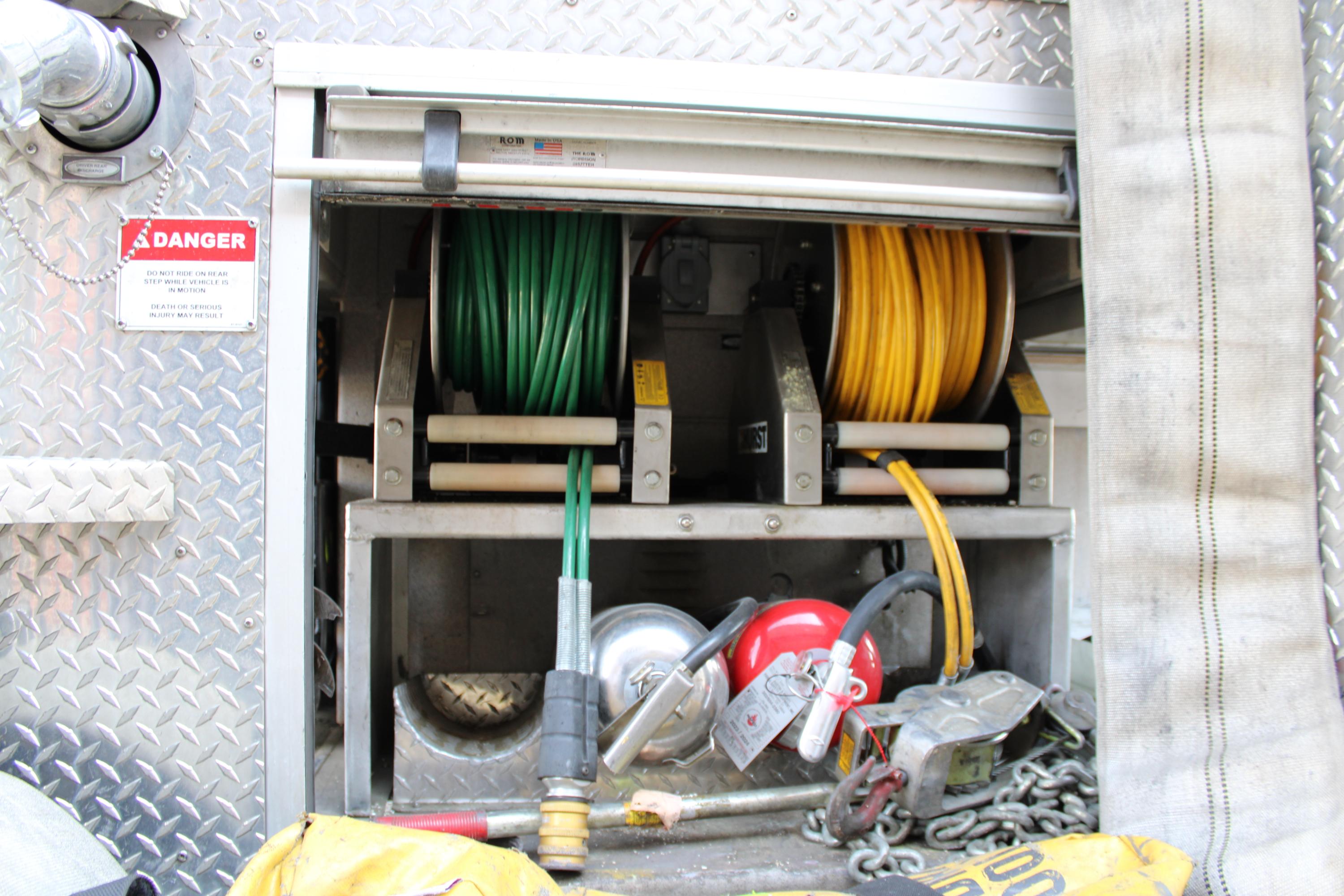 2004 Pierce Dash Rescue Engine  - image 11