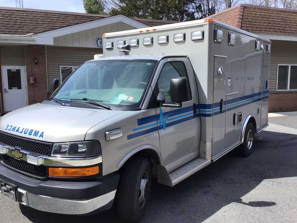 2013 Chevy Wheeled Coach Ambulance in Excellent Condition Type III