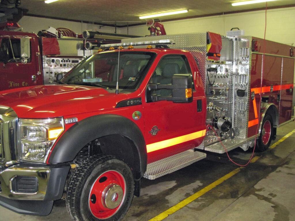 2012 Ford F-550 KME Mini-Pumper (7,190 miles) - image 3