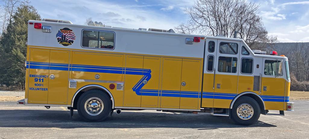 1995 KME Aluminum Rescue - image 2
