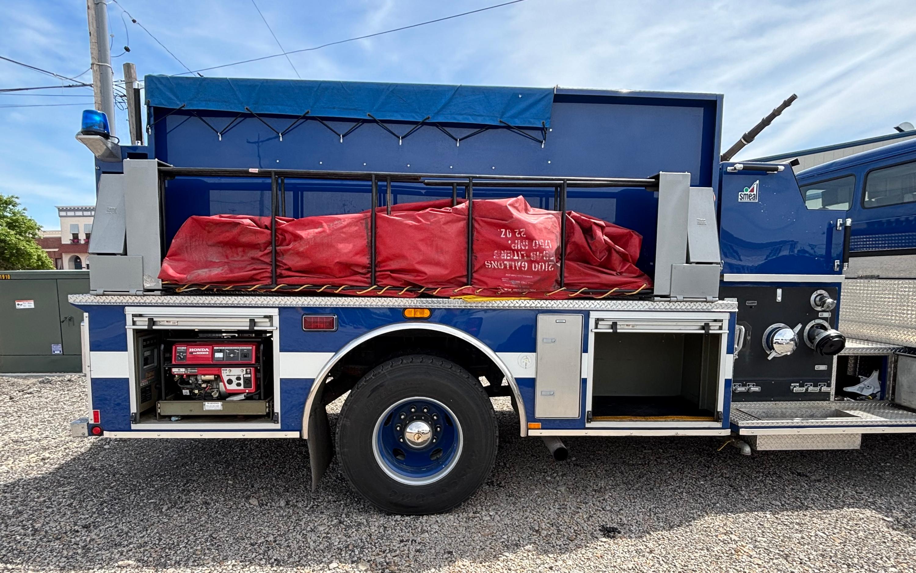 2003 Smeal Freightliner Pumper - image 8
