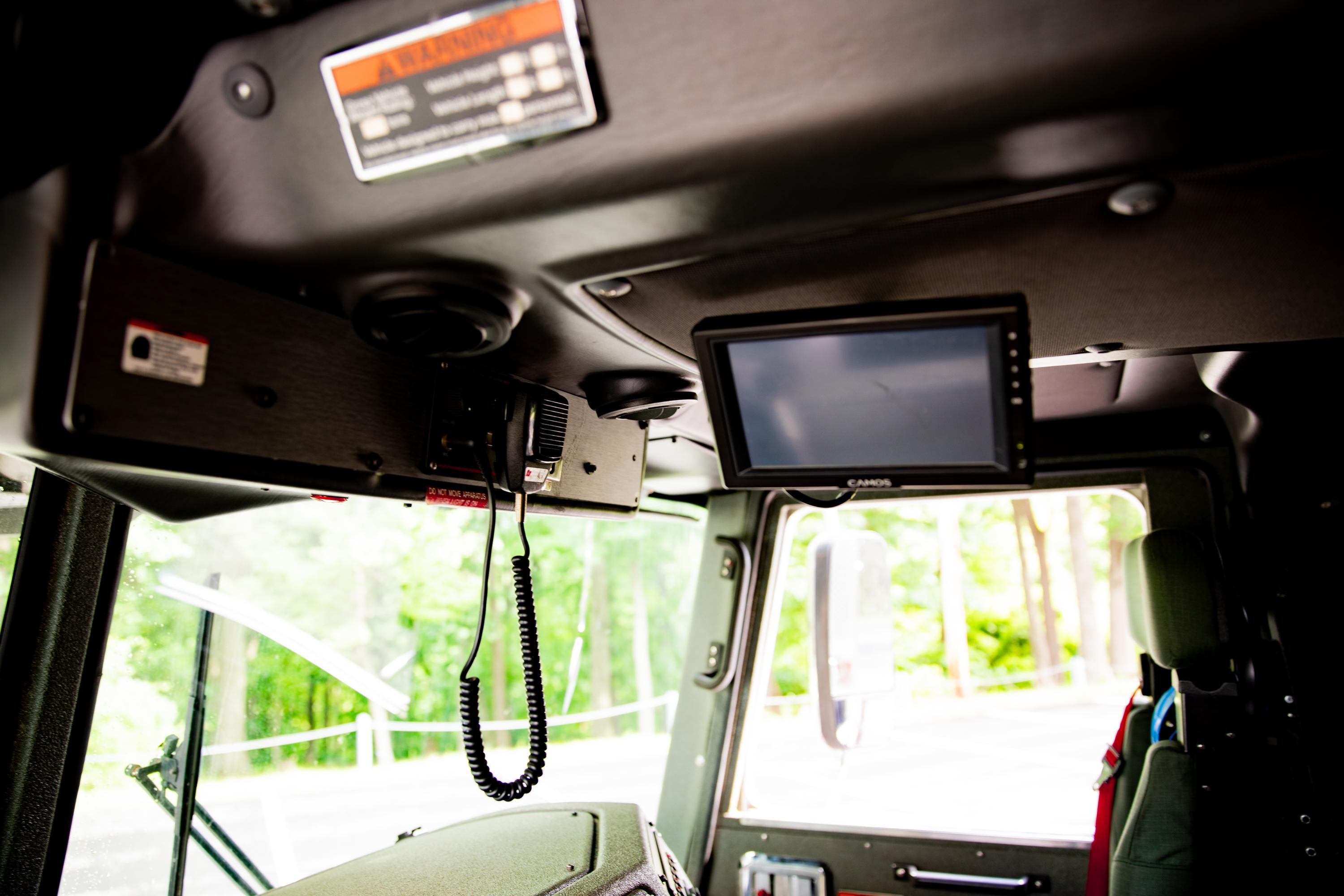 2014 KME Predator 102' Quint - image 58