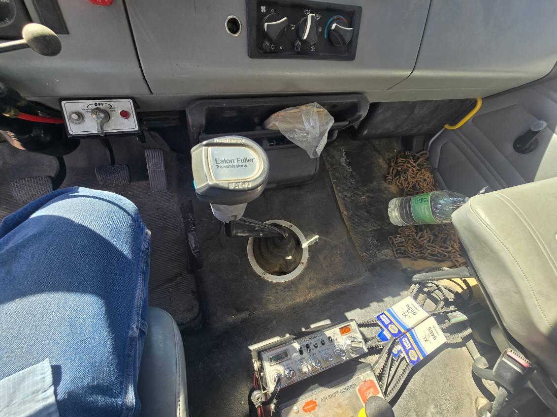 1994 Freightliner FL 106 Dump Truck - image 4