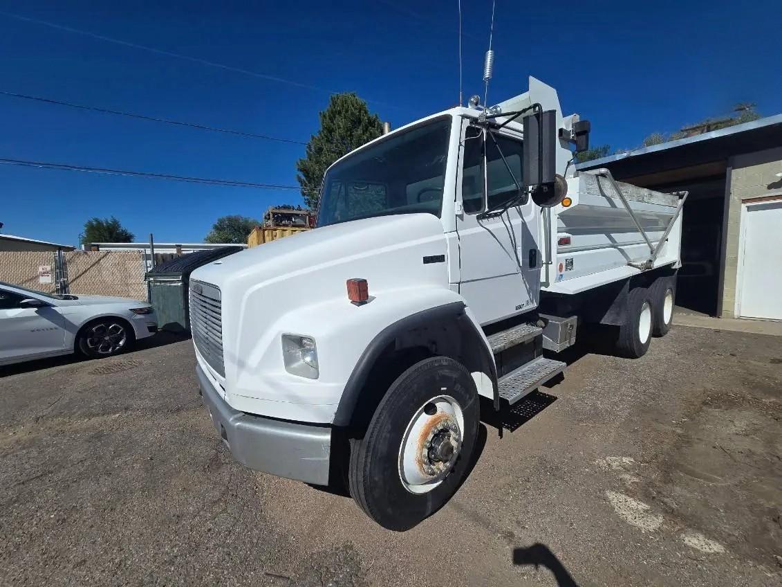 1994 Freightliner FL 106 Dump Truck - image 1