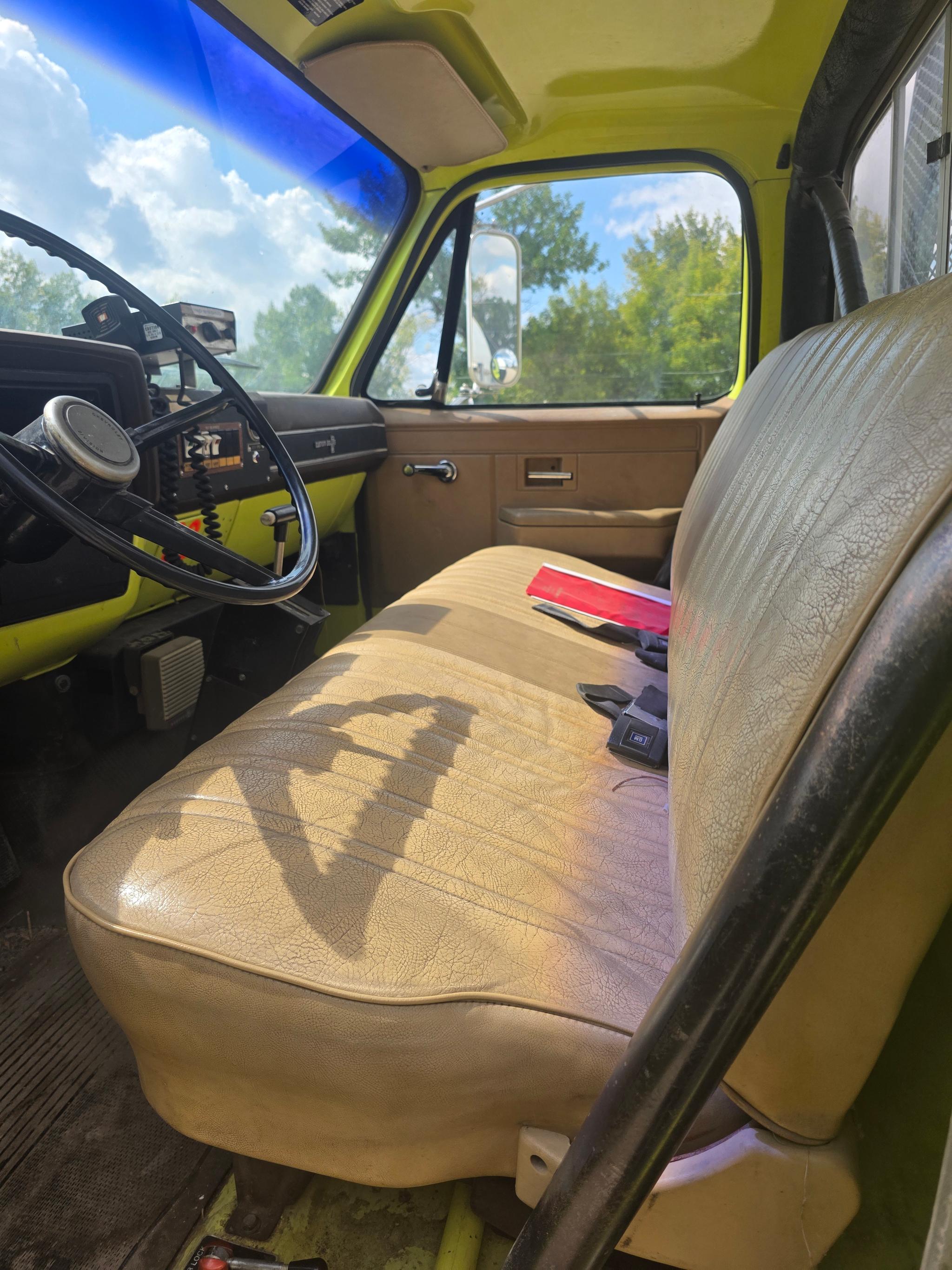 1983 Smeal Chevrolet Pumper Tanker - image 5