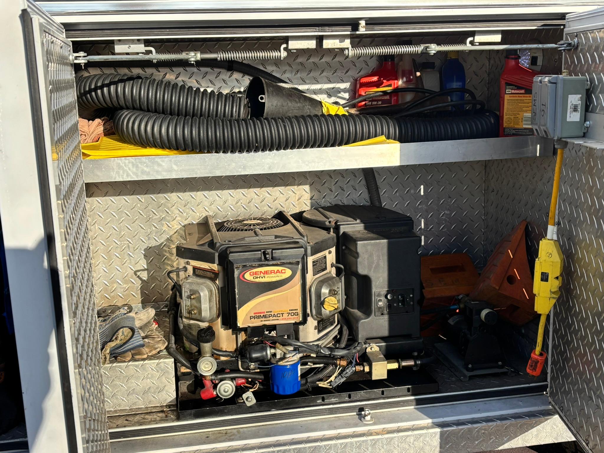 2008 Ford F550 V10 Support Operations Vehicle - image 14