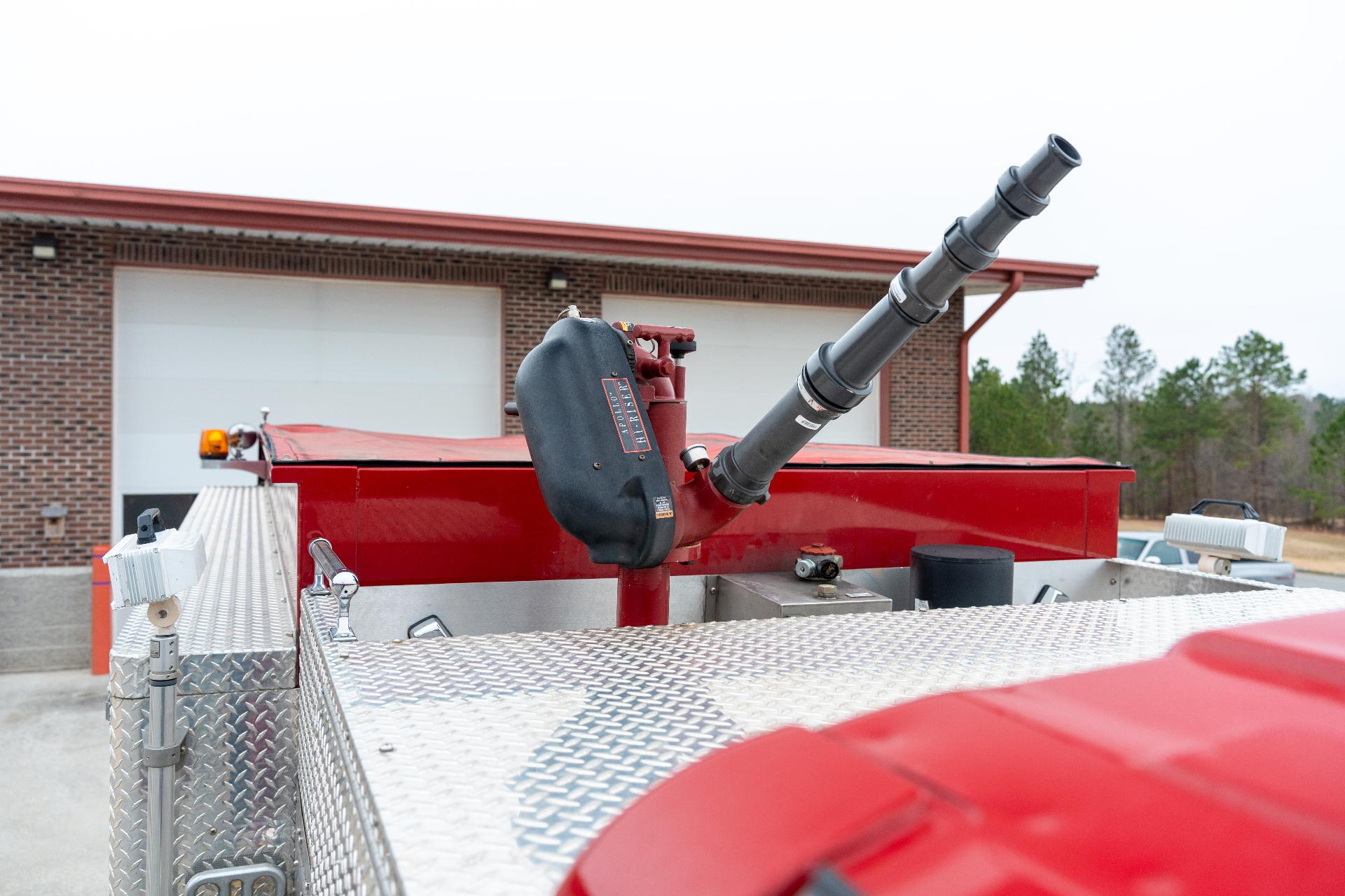 2005 KME International Pumper - image 94