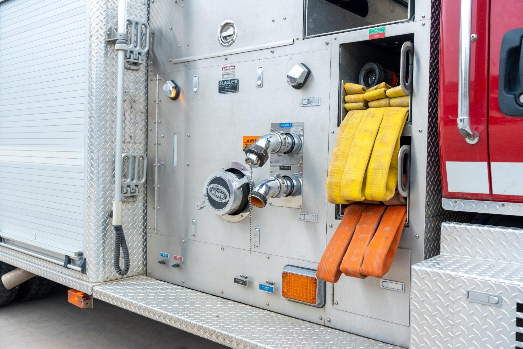 2005 KME International Pumper - image 17