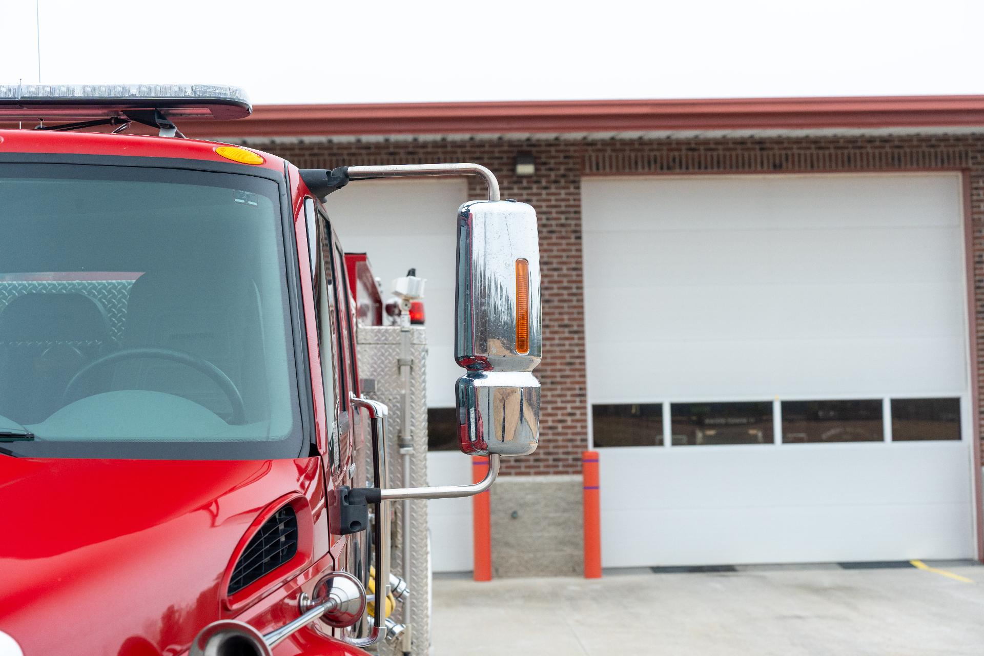 2005 KME International Pumper - image 84
