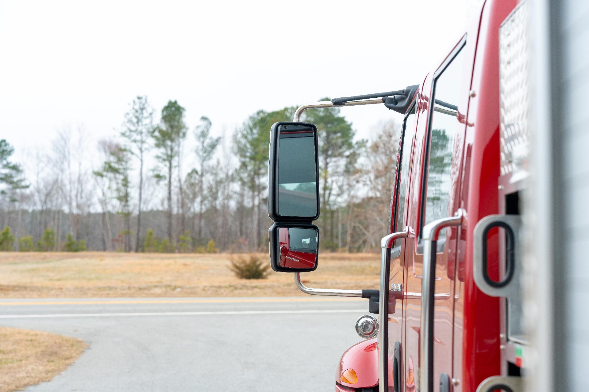 2005 KME International Pumper - image 85