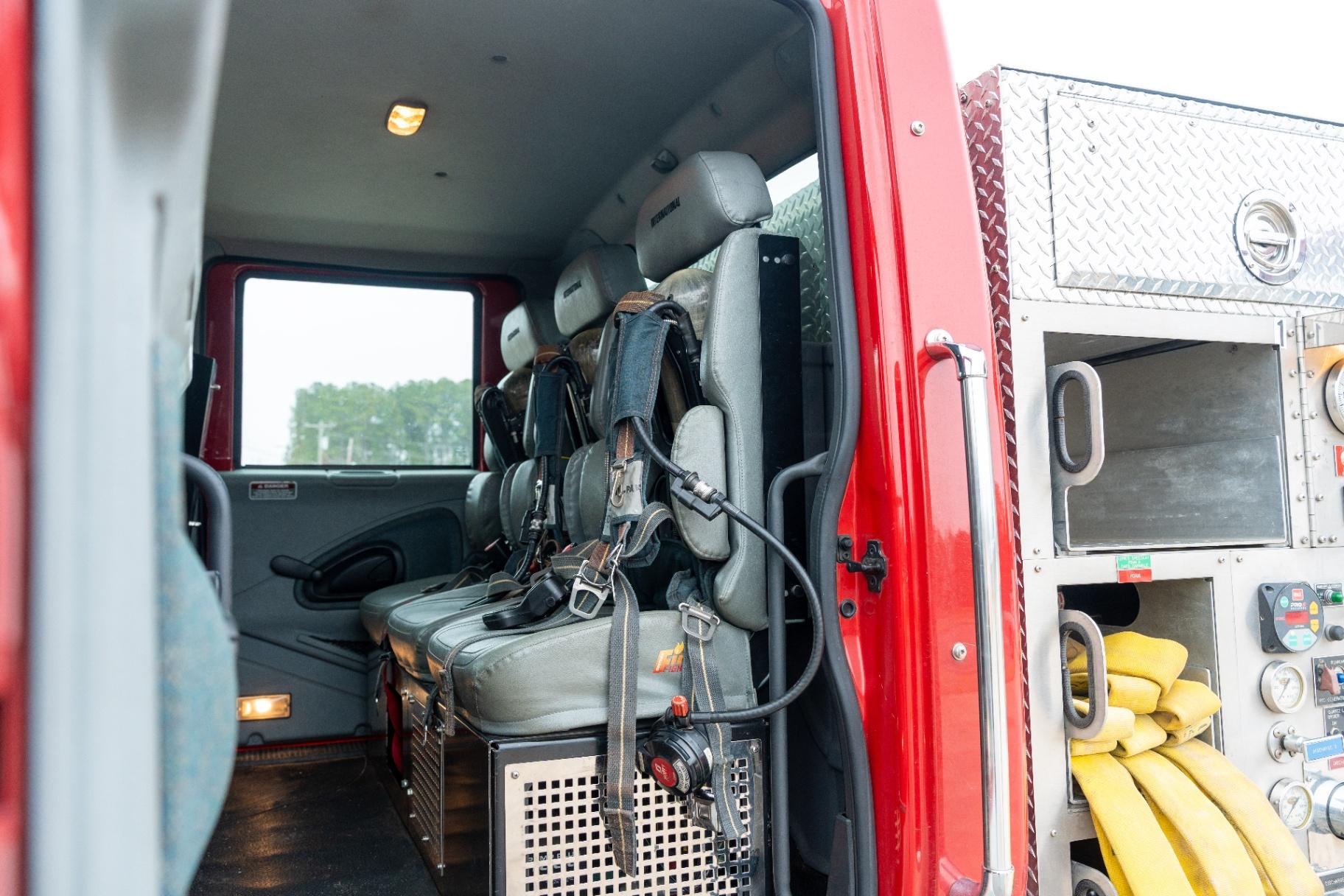 2005 KME International Pumper - image 56
